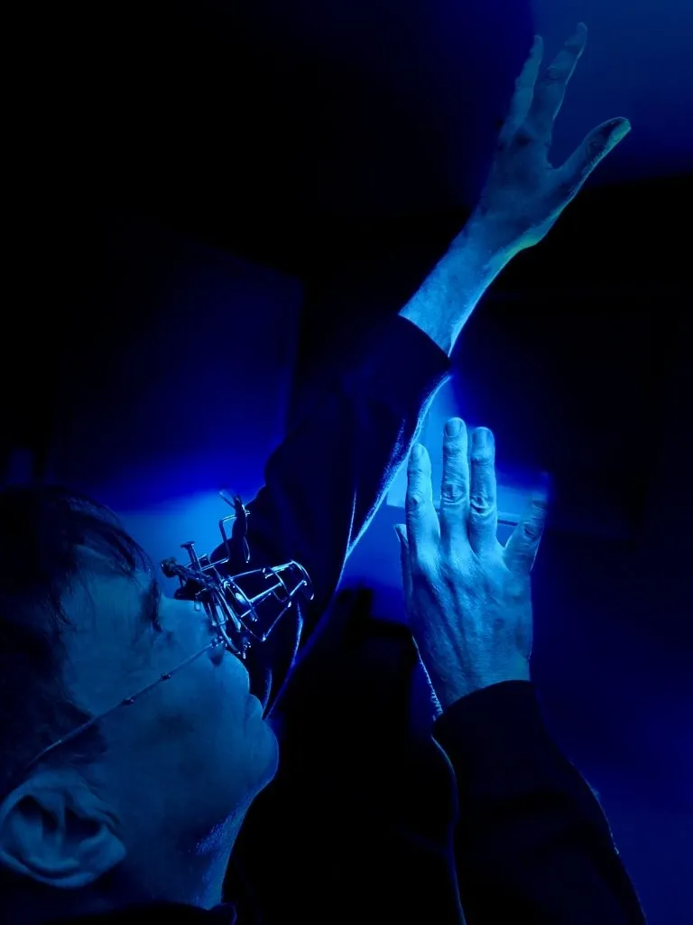 Chris Lanuzzi presents his latest music video