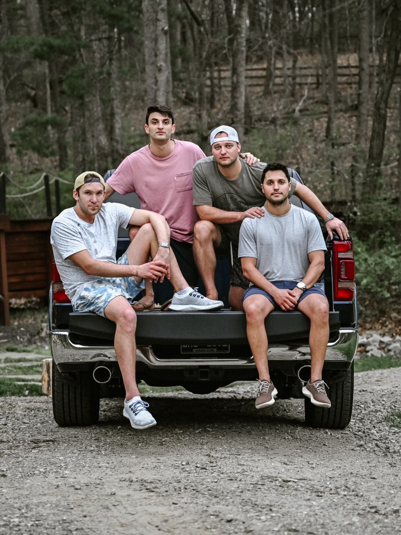 Take Your Shoes Off’s “Kiss And Tell”: A Groovy, Seductive Journey Through Summer Romance (Rock and Pop)