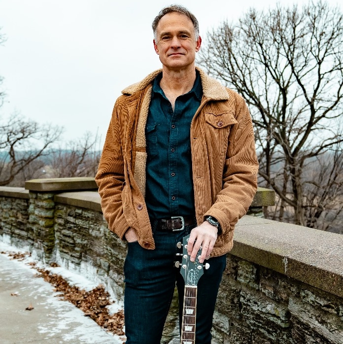 1000313702 John Deering