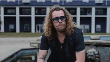 Mark Daly – In the Dark