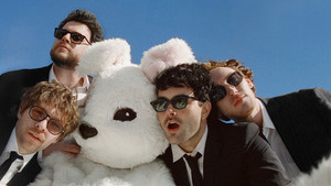 A Vibrant Indie Rock Reflection On Love, Doubt, And Connection: Loose Buttons – Sure Thing
