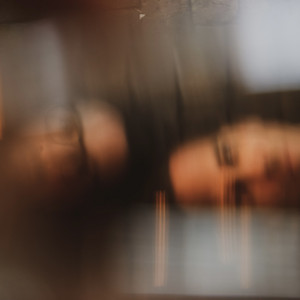 Uplifting Energy And Emotionally Expressive Warmth: HVCK FYNN – Don’t Take Your Eyes Off Me